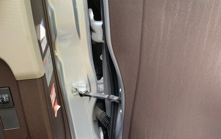 Toyota Passo III, 2012 год, 650 000 рублей, 13 фотография