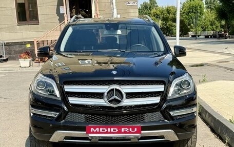 Mercedes-Benz GL-Класс, 2013 год, 2 500 000 рублей, 2 фотография