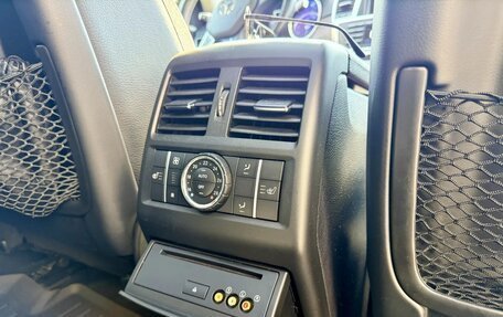 Mercedes-Benz GL-Класс, 2013 год, 2 500 000 рублей, 25 фотография