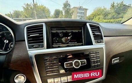 Mercedes-Benz GL-Класс, 2013 год, 2 500 000 рублей, 24 фотография
