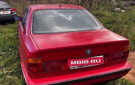 BMW 5 серия, 1989 год, 50 000 рублей, 3 фотография