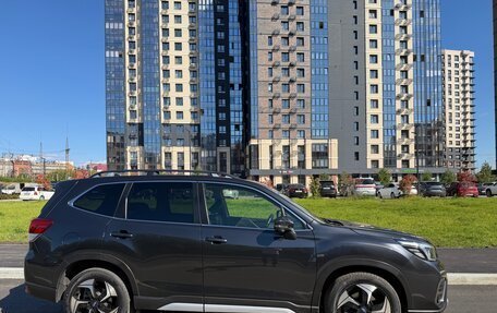 Subaru Forester, 2019 год, 2 970 000 рублей, 2 фотография