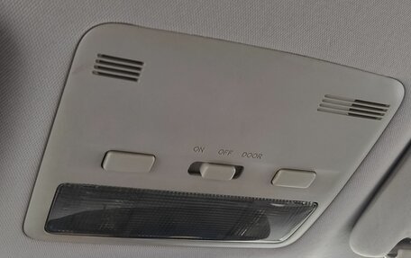 Toyota Avensis III рестайлинг, 2007 год, 999 000 рублей, 18 фотография