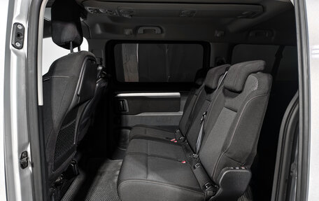 Peugeot Traveller I, 2021 год, 2 930 000 рублей, 12 фотография