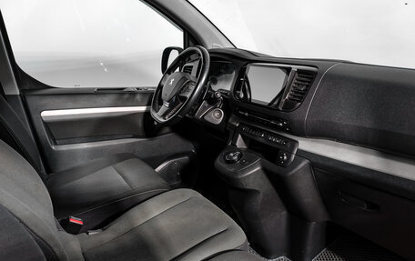 Peugeot Traveller I, 2021 год, 2 930 000 рублей, 14 фотография