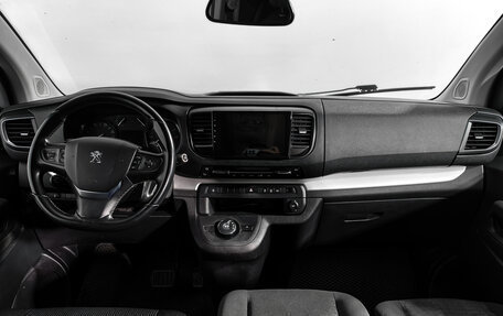 Peugeot Traveller I, 2021 год, 2 930 000 рублей, 15 фотография