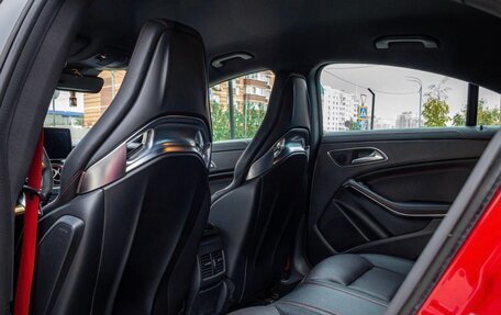 Mercedes-Benz CLA AMG, 2015 год, 2 800 000 рублей, 14 фотография