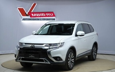 Mitsubishi Outlander III рестайлинг 3, 2019 год, 2 190 000 рублей, 1 фотография