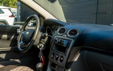 Ford Focus II рестайлинг, 2009 год, 750 000 рублей, 23 фотография
