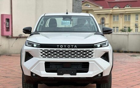 Toyota Hilux, 2026 год, 8 990 000 рублей, 2 фотография