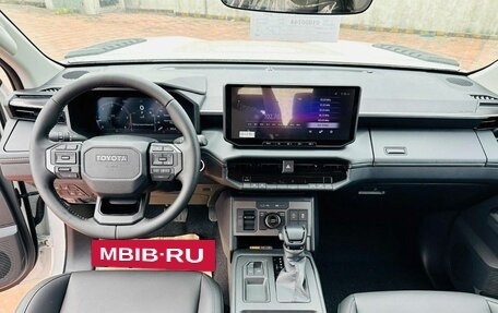 Toyota Hilux, 2026 год, 8 990 000 рублей, 12 фотография
