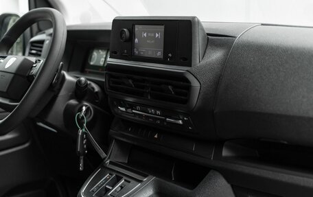 Peugeot Traveller I, 2025 год, 6 250 000 рублей, 21 фотография
