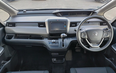 Honda Freed II, 2016 год, 1 545 000 рублей, 14 фотография