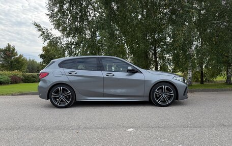 BMW 1 серия, 2022 год, 2 750 000 рублей, 6 фотография