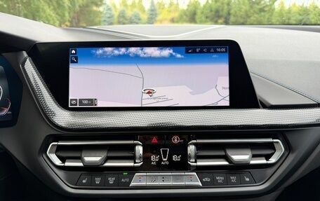 BMW 1 серия, 2022 год, 2 750 000 рублей, 22 фотография