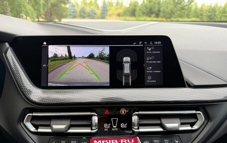 BMW 1 серия, 2022 год, 2 750 000 рублей, 23 фотография