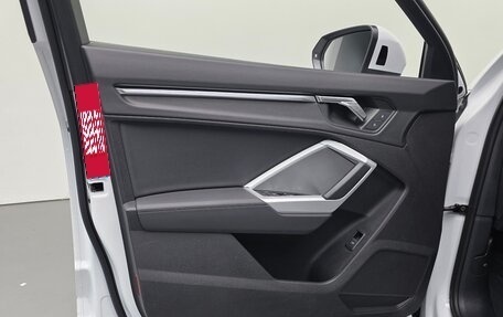 Audi Q3 Sportback, 2023 год, 4 000 000 рублей, 6 фотография