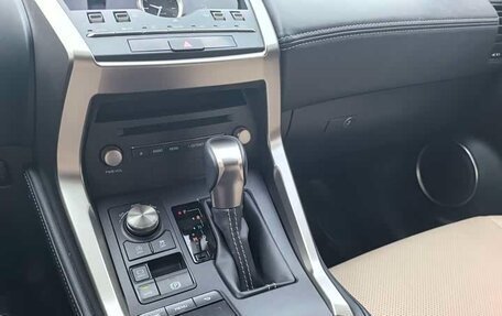 Lexus NX I, 2020 год, 2 560 000 рублей, 16 фотография