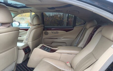 Lexus LS IV, 2008 год, 1 100 000 рублей, 6 фотография