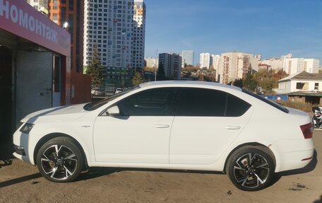 Skoda Octavia, 2019 год, 1 950 000 рублей, 3 фотография