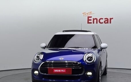MINI Hatch, 2018 год, 1 360 000 рублей, 3 фотография