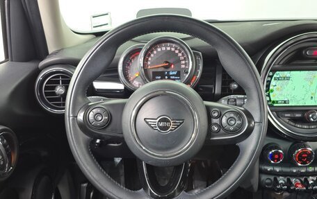 MINI Hatch, 2018 год, 1 360 000 рублей, 14 фотография