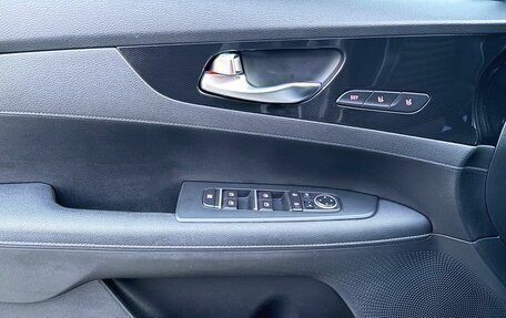 KIA Cerato IV, 2022 год, 2 600 000 рублей, 16 фотография