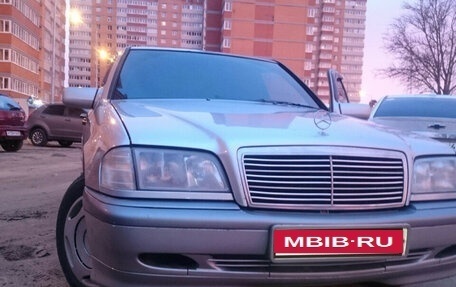 Mercedes-Benz C-Класс, 1999 год, 230 000 рублей, 2 фотография