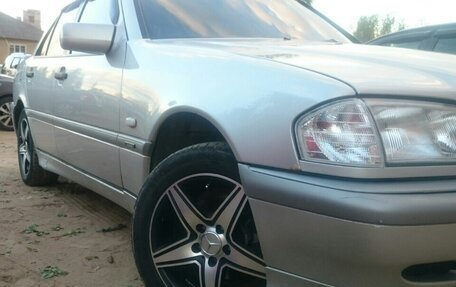 Mercedes-Benz C-Класс, 1999 год, 230 000 рублей, 8 фотография