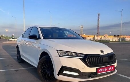 Skoda Octavia IV, 2021 год, 1 775 000 рублей, 1 фотография