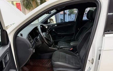 Volkswagen T-Roc I, 2022 год, 1 800 008 рублей, 8 фотография