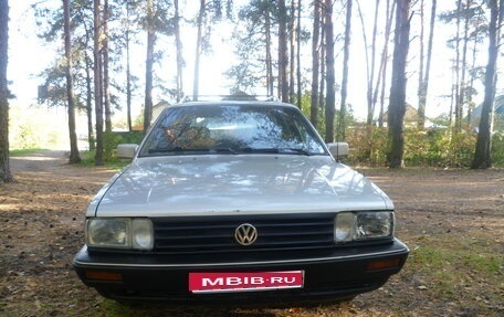 Volkswagen Passat B2, 1985 год, 550 000 рублей, 1 фотография