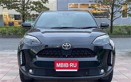 Toyota Yaris Cross, 2022 год, 1 579 300 рублей, 2 фотография