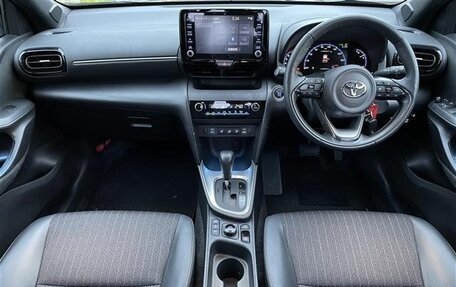 Toyota Yaris Cross, 2022 год, 1 579 300 рублей, 16 фотография