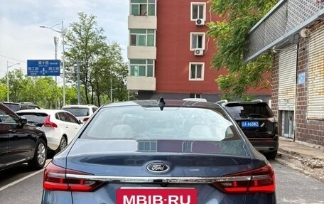 Ford Escort, 2022 год, 999 000 рублей, 5 фотография