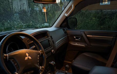 Mitsubishi Pajero IV, 2013 год, 1 470 000 рублей, 8 фотография