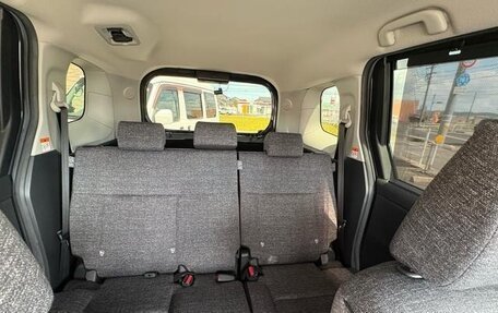 Toyota Sienta, 2022 год, 1 100 217 рублей, 9 фотография