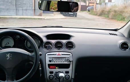 Peugeot 308 II, 2009 год, 325 000 рублей, 18 фотография