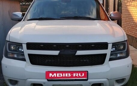 Chevrolet Tahoe III, 2012 год, 1 950 000 рублей, 13 фотография