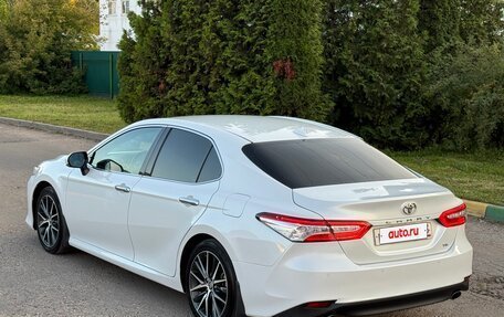 Toyota Camry, 2021 год, 2 990 000 рублей, 5 фотография