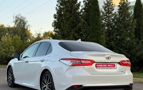 Toyota Camry, 2021 год, 2 990 000 рублей, 6 фотография