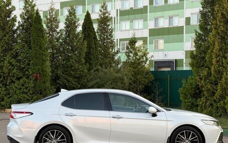 Toyota Camry, 2021 год, 2 990 000 рублей, 12 фотография