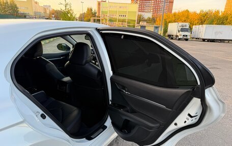 Toyota Camry, 2021 год, 2 990 000 рублей, 25 фотография