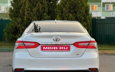 Toyota Camry, 2021 год, 2 990 000 рублей, 8 фотография