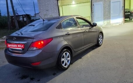 Hyundai Solaris II рестайлинг, 2012 год, 720 000 рублей, 6 фотография