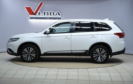 Mitsubishi Outlander III рестайлинг 3, 2019 год, 2 190 000 рублей, 8 фотография