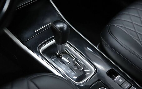 Mitsubishi Outlander III рестайлинг 3, 2019 год, 2 190 000 рублей, 15 фотография