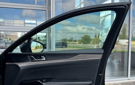 KIA K5, 2021 год, 2 100 000 рублей, 22 фотография