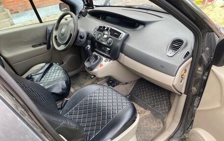 Renault Scenic III, 2004 год, 240 000 рублей, 7 фотография