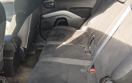 Mitsubishi Outlander III рестайлинг 3, 2008 год, 670 000 рублей, 9 фотография